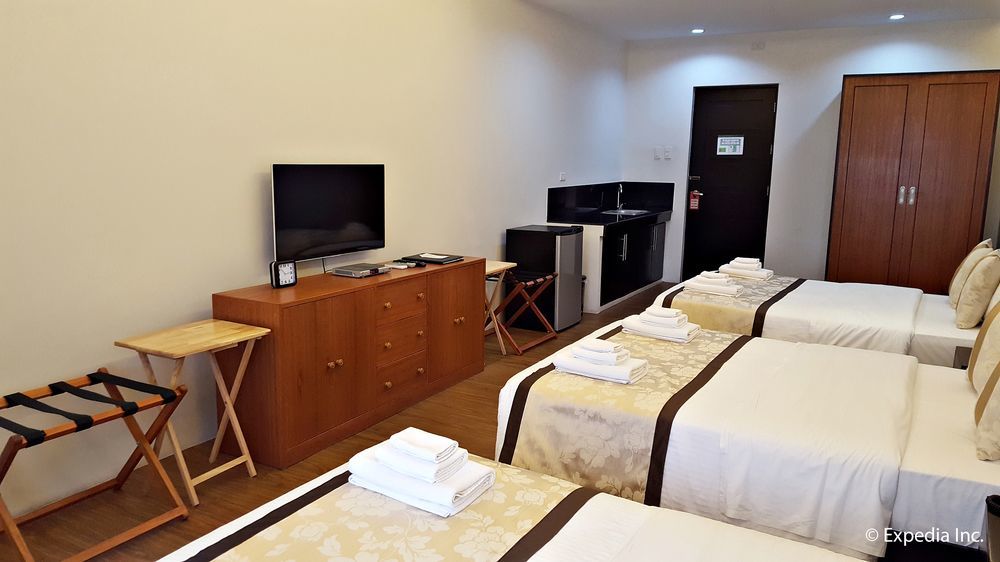 Capital O 642 The Junction Tagaytay Hotell Tagaytay City Exteriör bild